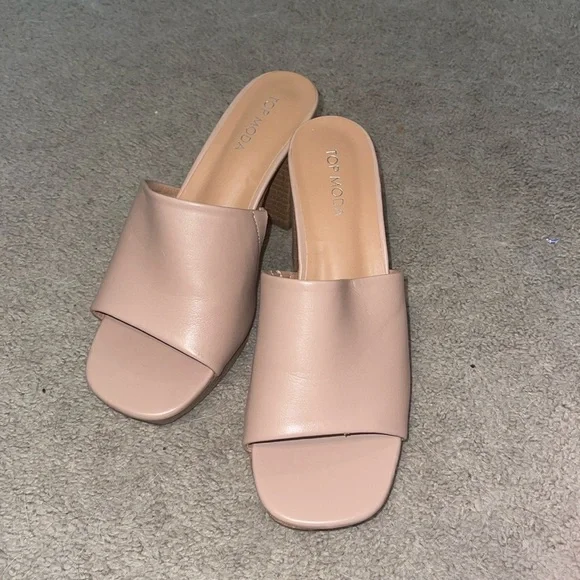 Nude Block Heels size 9 - Picture 1 of 5